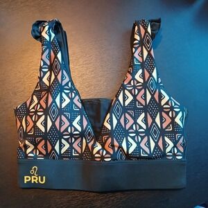 Pru Apparel Size Small Workout‎ Activewear Exercise Top NWOT!